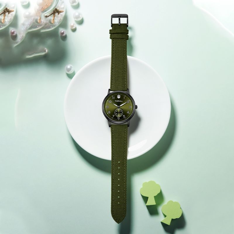 Scratch-Resistant Stainless Steel Watche