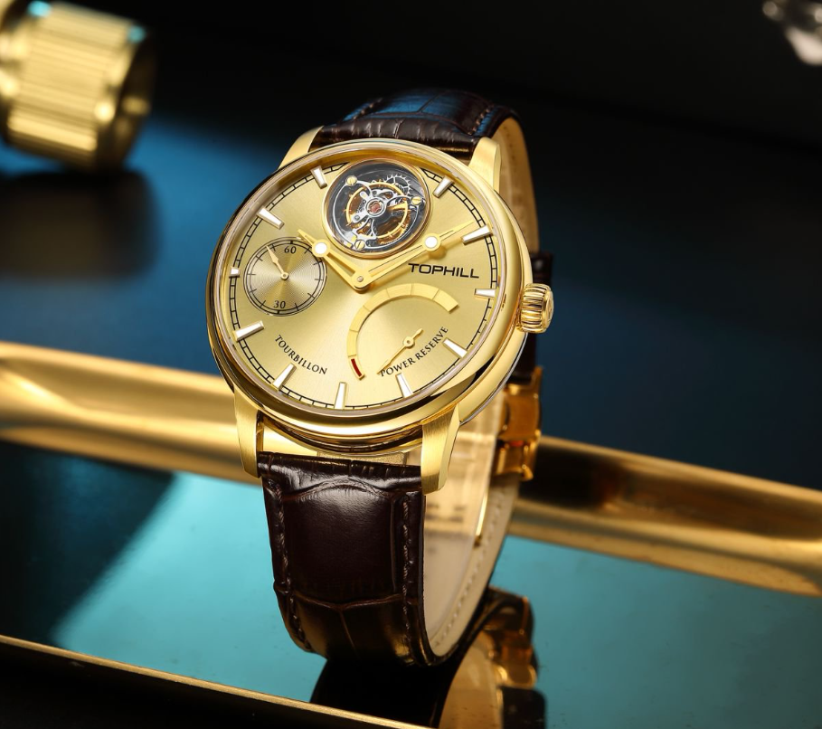 What Are the Key Features to Look for in a Luxury Mechanical Dress Watch for Men?(图3)